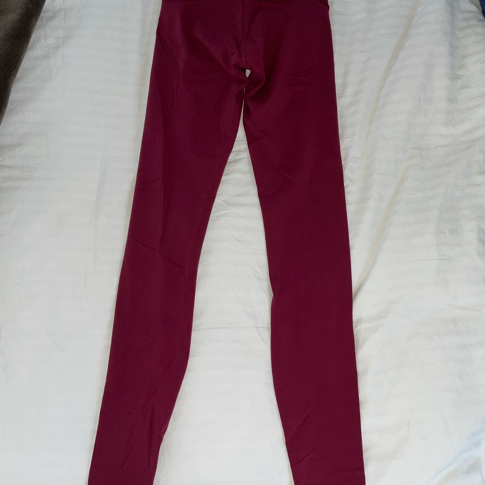 ❌SOLD❌Lululemon Wunder Under High Rise Legging 28" - Picture 4 of 7